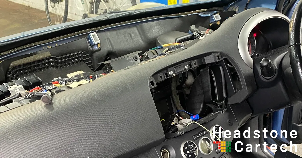 Apple CarPlay Installation Explained | Headstone Cartech Harrow